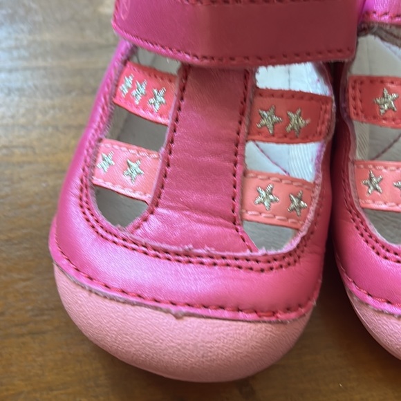 Stride Rite Size 5.5W - Picture 3 of 10